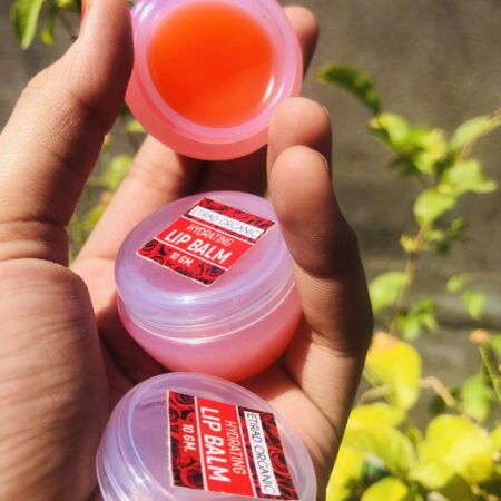 Blooming Bliss: Lip Balm Organic Ingredients in Your Skincare Products