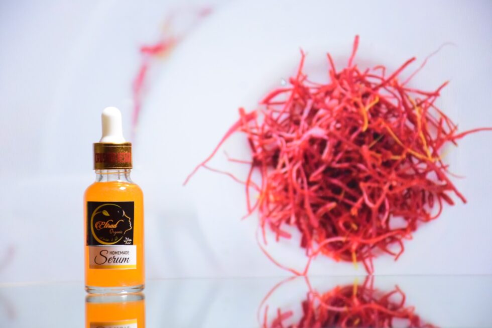Glow Up with Etirad’s Kesar Hyaluronic & Kojic Acid Serum!”