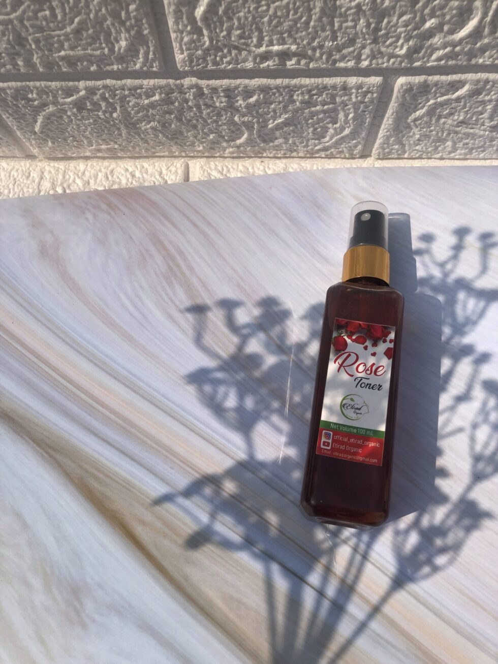 Radiant Rose Refresher : Toner