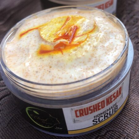 etirad organic crushed kesar scrub